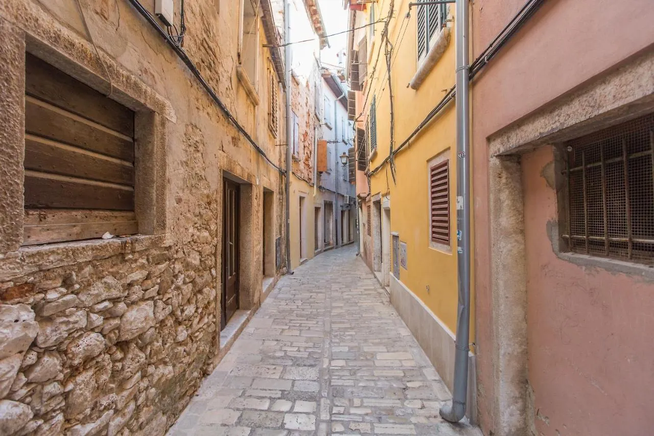 Apartments By The Sea Rovinj - 7733